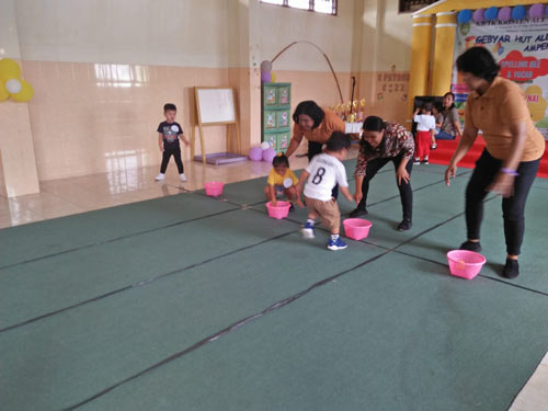 Lomba parenting anak KB | SKA Ampenan