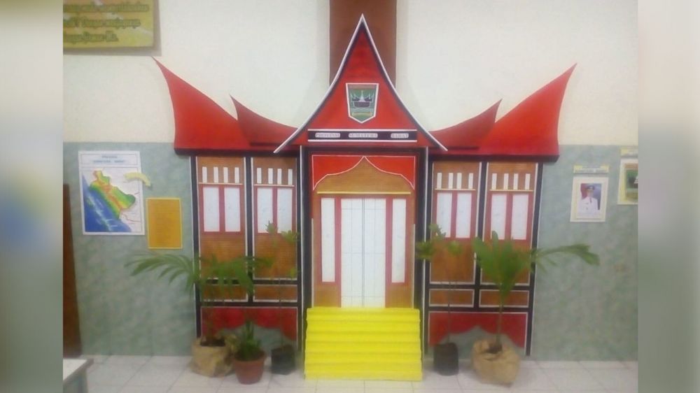 Berbeda Tapi Tetap Satu