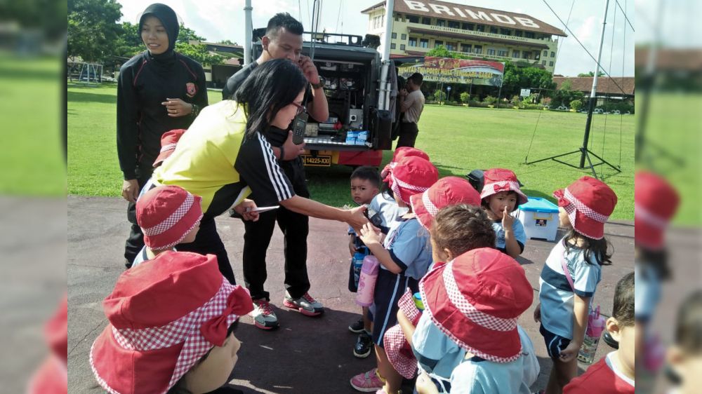 Outdoor Activity ke Brimob NTB