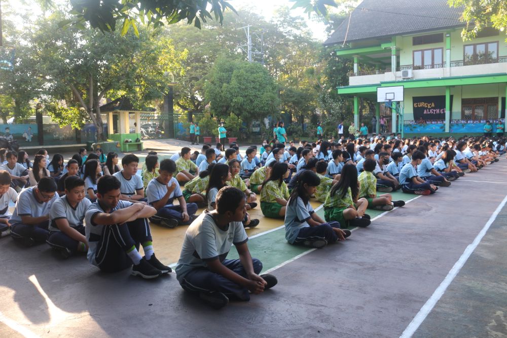 MPLS Hari Ke-2 SD dan SMP Kristen Aletheia Mataram