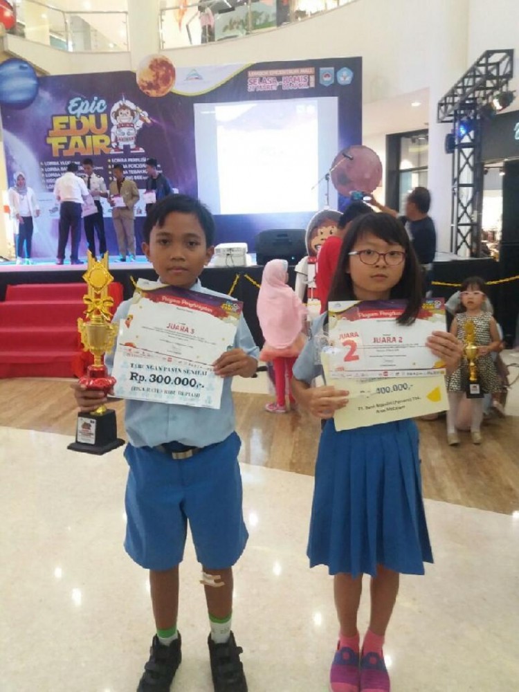 LOMBA EDU FAIR 2018 YANG DIADAKAN OLEH LOMBOK EPICENTRUM MALL