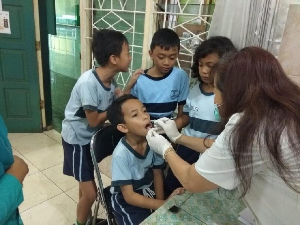 PEMERIKSAAN GIGI