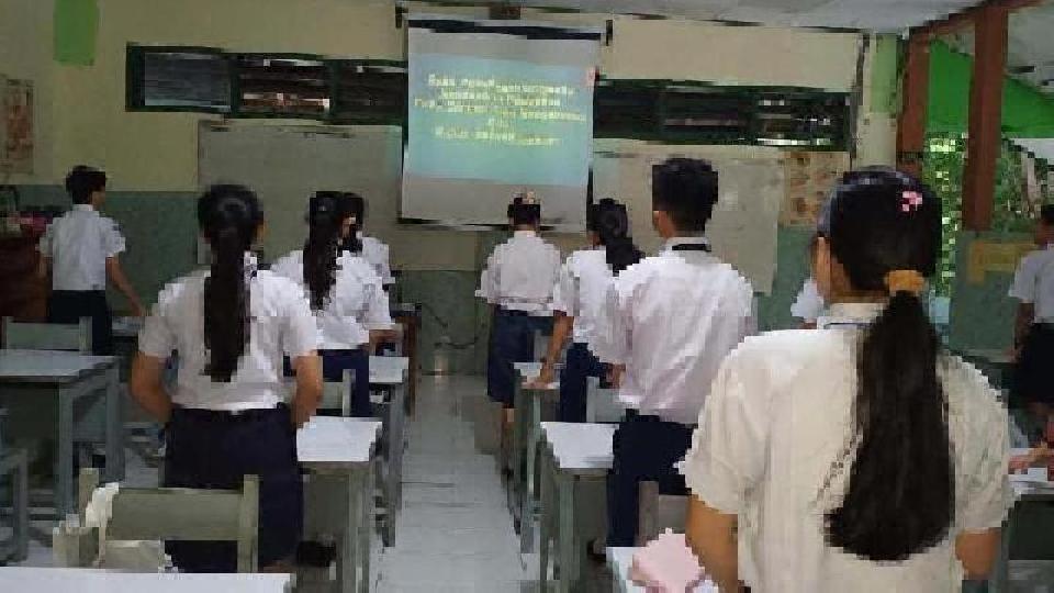 Program Cinta Tanah Air menyanyikan lagu berkibarlah bendera Negriku (Gombloh) dilakukan setiap hari untuk menumbuhkan rasa cinta tanah air & Nasionalisme