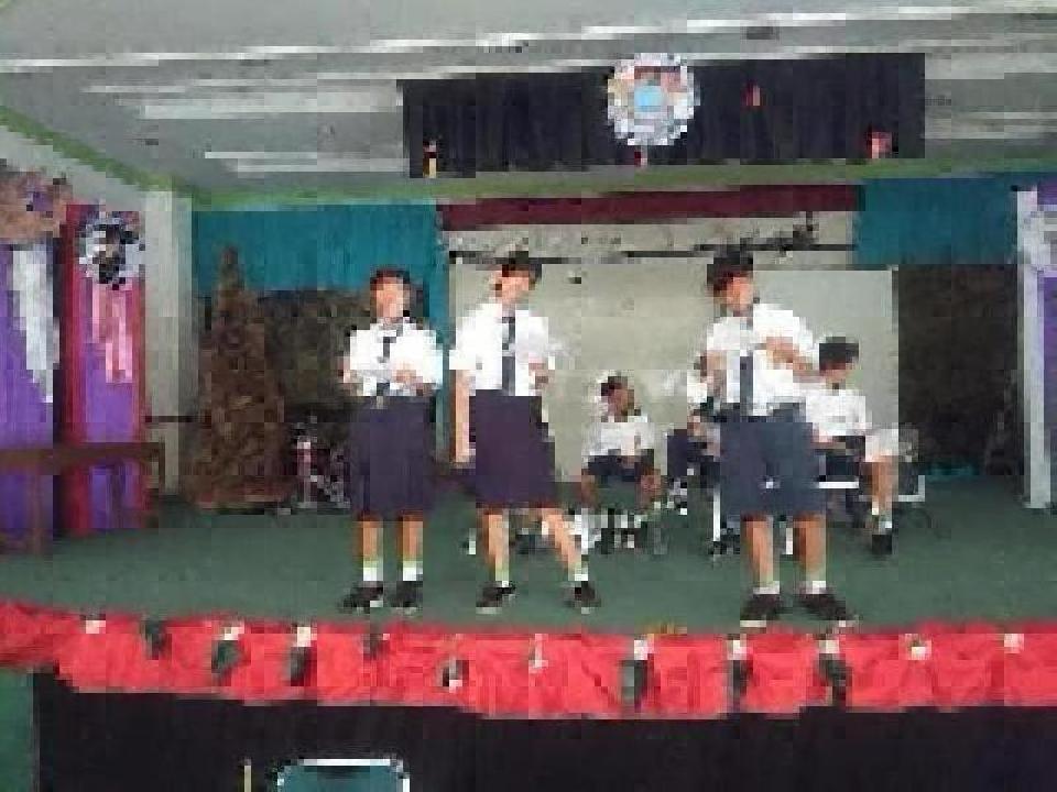 PERSIAPAN PENTAS SENI BULAN BAHASA