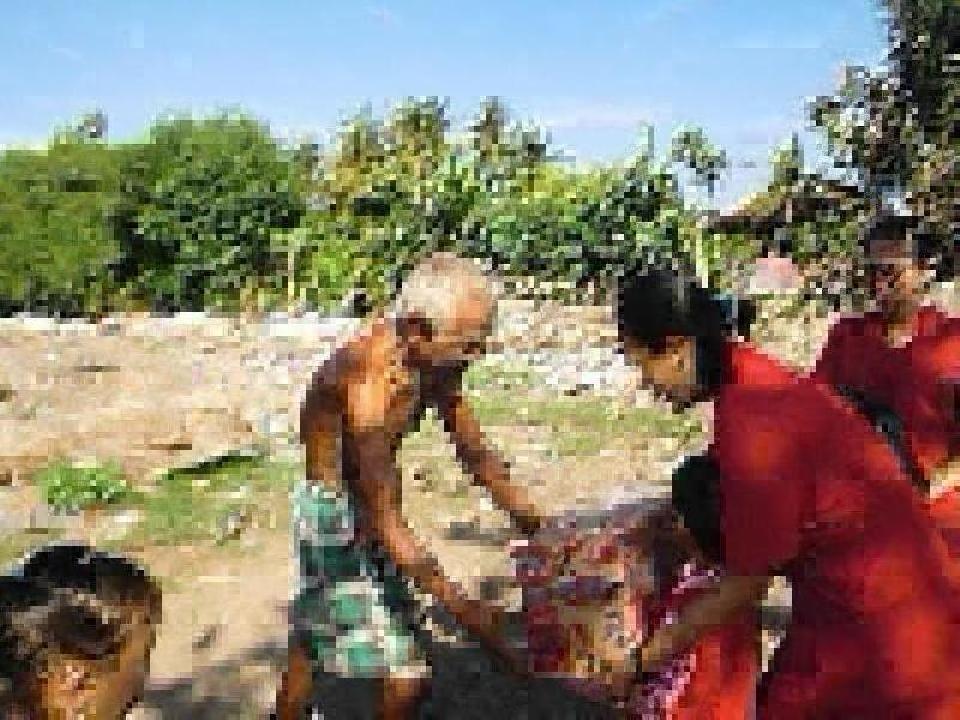 Kegiatan peduli kasih dalam menyambut Natal