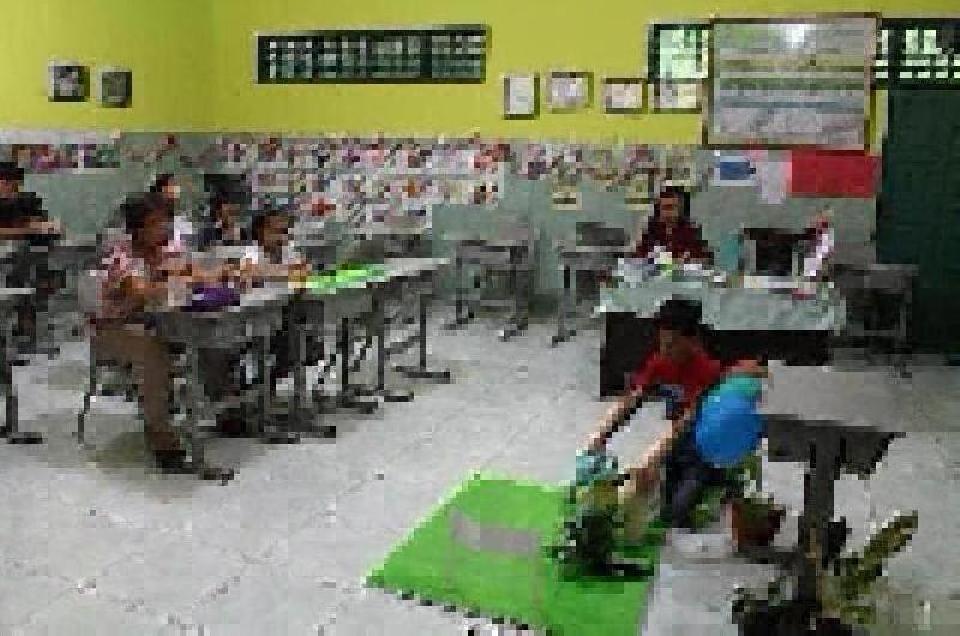 KEGIATAN LITERASI SISWA KELAS 3