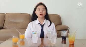 Senin, 8 November 2021 Praktikum Kimia Kelas VII SMP Kristen Aletheia Identifikasi Sifat Larutan Asam, Basa & Garam