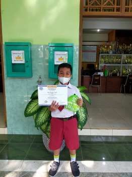 Penyerahan Hadiah Apresiasi Kompetisi Nasional R4M (Robot for Mission) S4A 2021 Tingkat SD