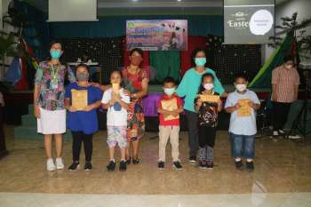 Perayaan Paskah 2022 Penyerahan Hadiah Lomba Menghias Telur Paskah &amp; Lomba Mencari Telur Paskah