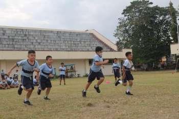 Aletheia Healthy Lomba Lari Jarak Pendek Fase B dalam Rangka Hari Olahraga Nasional ke-39