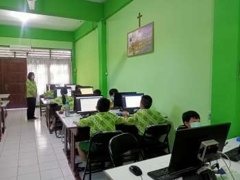 Pelaksanaan PTS dengan menggunakan CBT