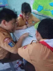 LEARNING GROUP KELAS KECIL DAN KELAS BESAR (Kamis, 22 Februari 2018)