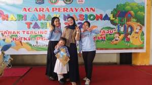 fashion show dresscode National Batik, Lomba Mewarnai